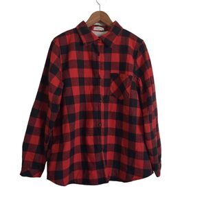 Women's Buffalo plaid shirt size medium buttoned-downSweet lovely by Jen